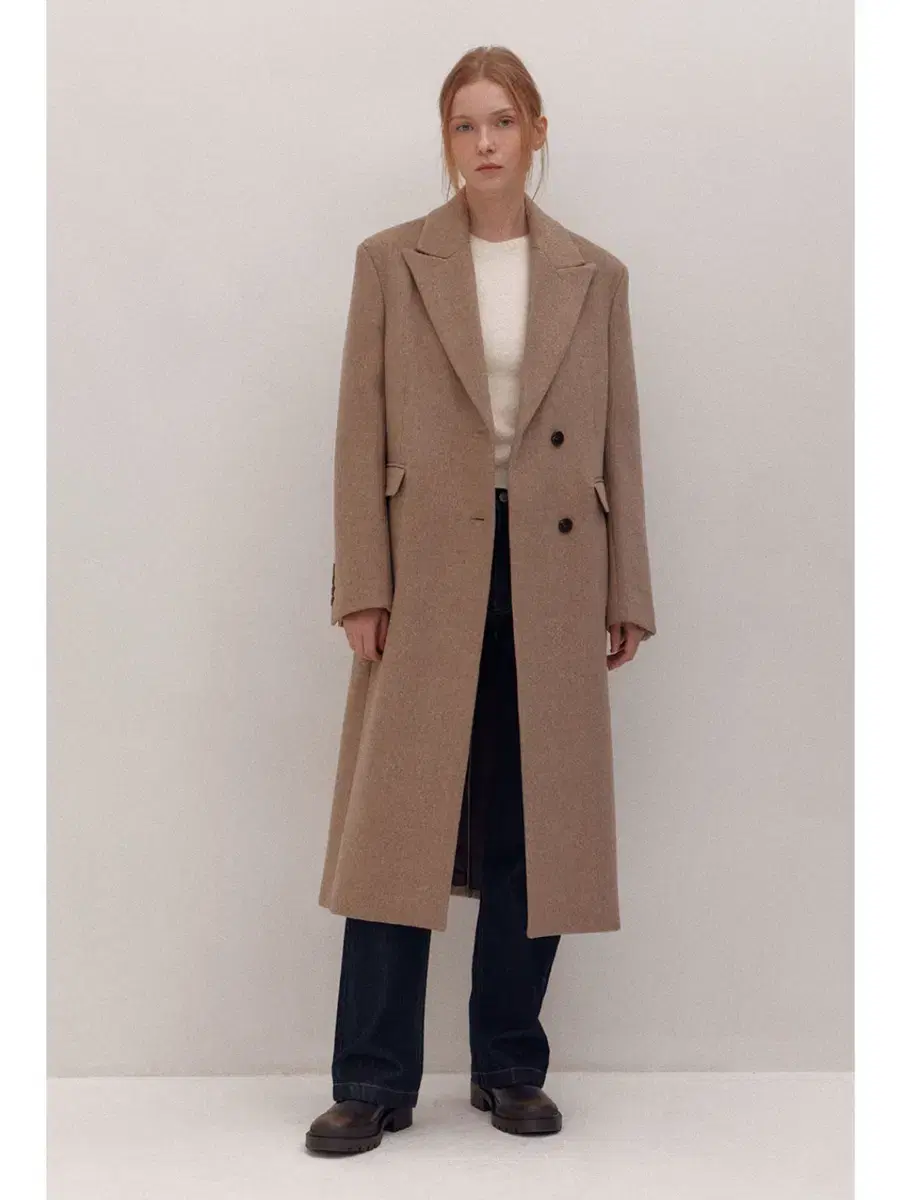 아바몰리 코트 peaked semi double coat (size: S